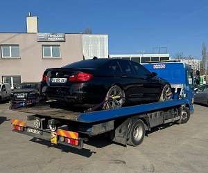 Remorquage berline de luxe